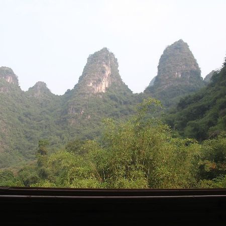 Готель Yangshuo Peaceful Valley Retreat Екстер'єр фото