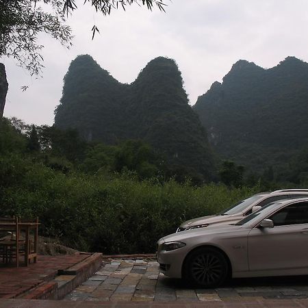 Готель Yangshuo Peaceful Valley Retreat Екстер'єр фото