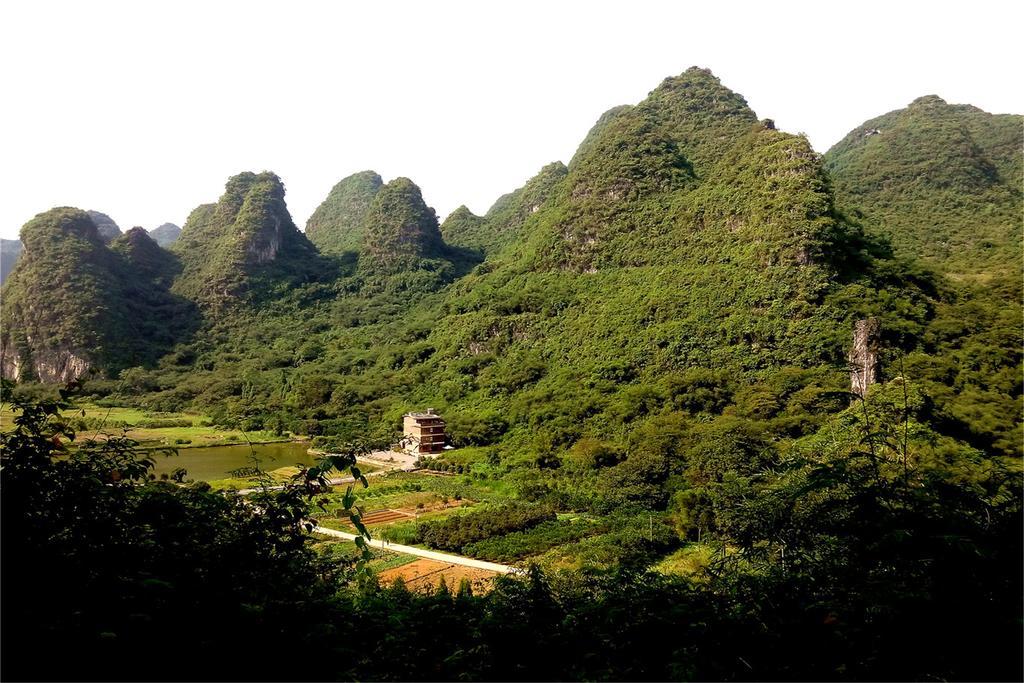 Готель Yangshuo Peaceful Valley Retreat Екстер'єр фото